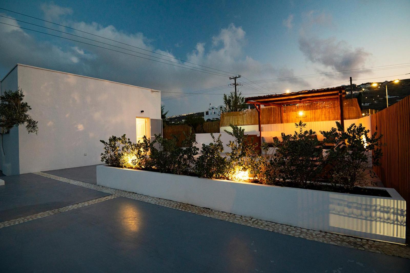 Sunrise Villa Santorini Vourvoulos Exterior photo